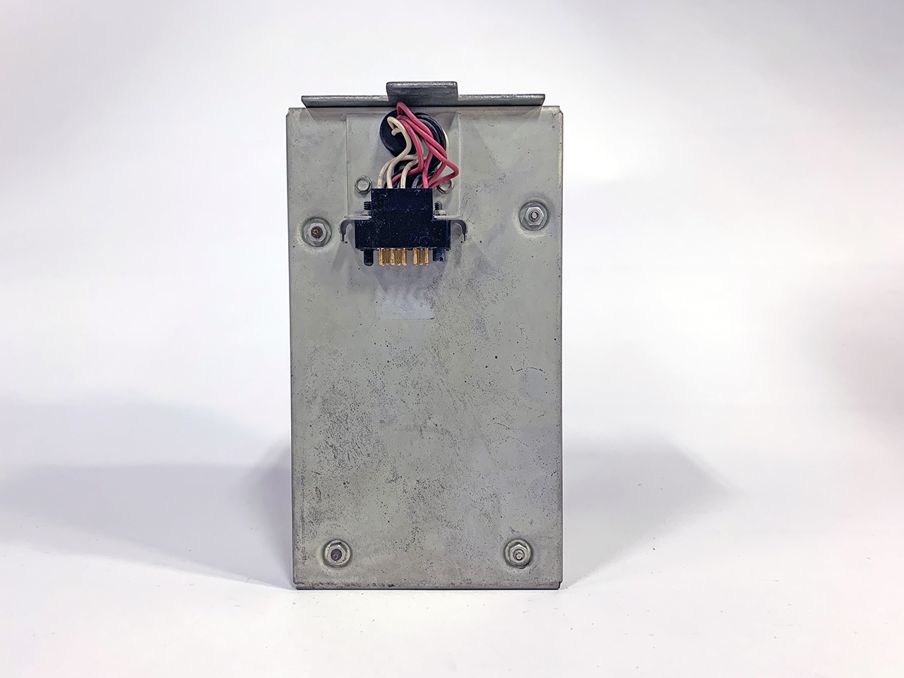 568B604G3