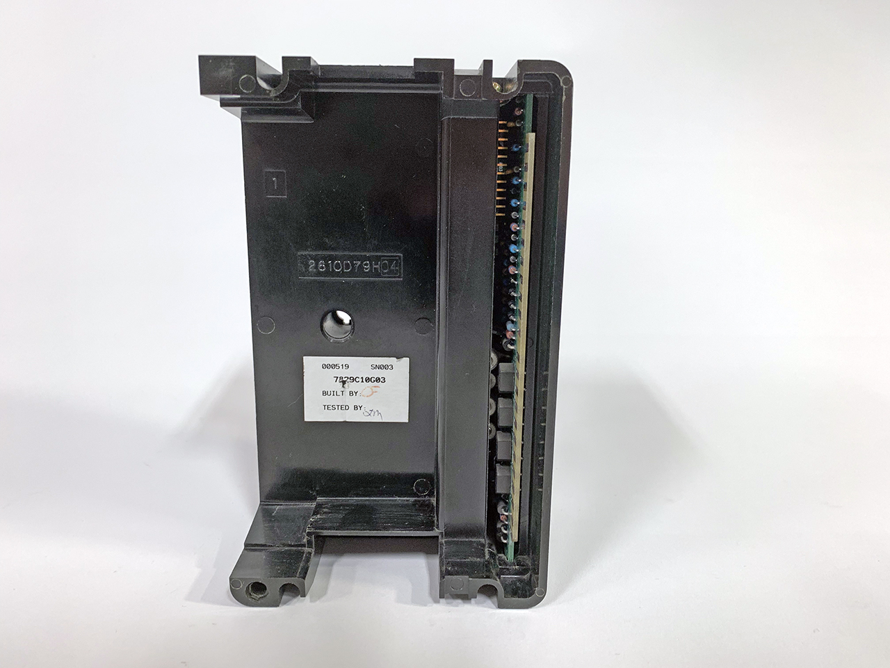 7829C10G03