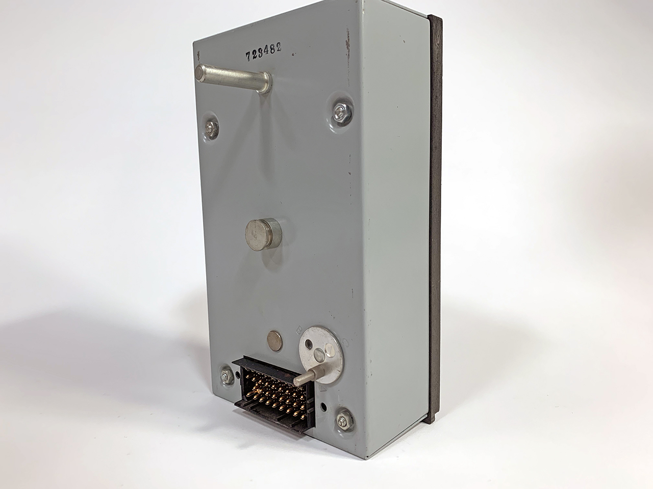 TA9VT20MGA3