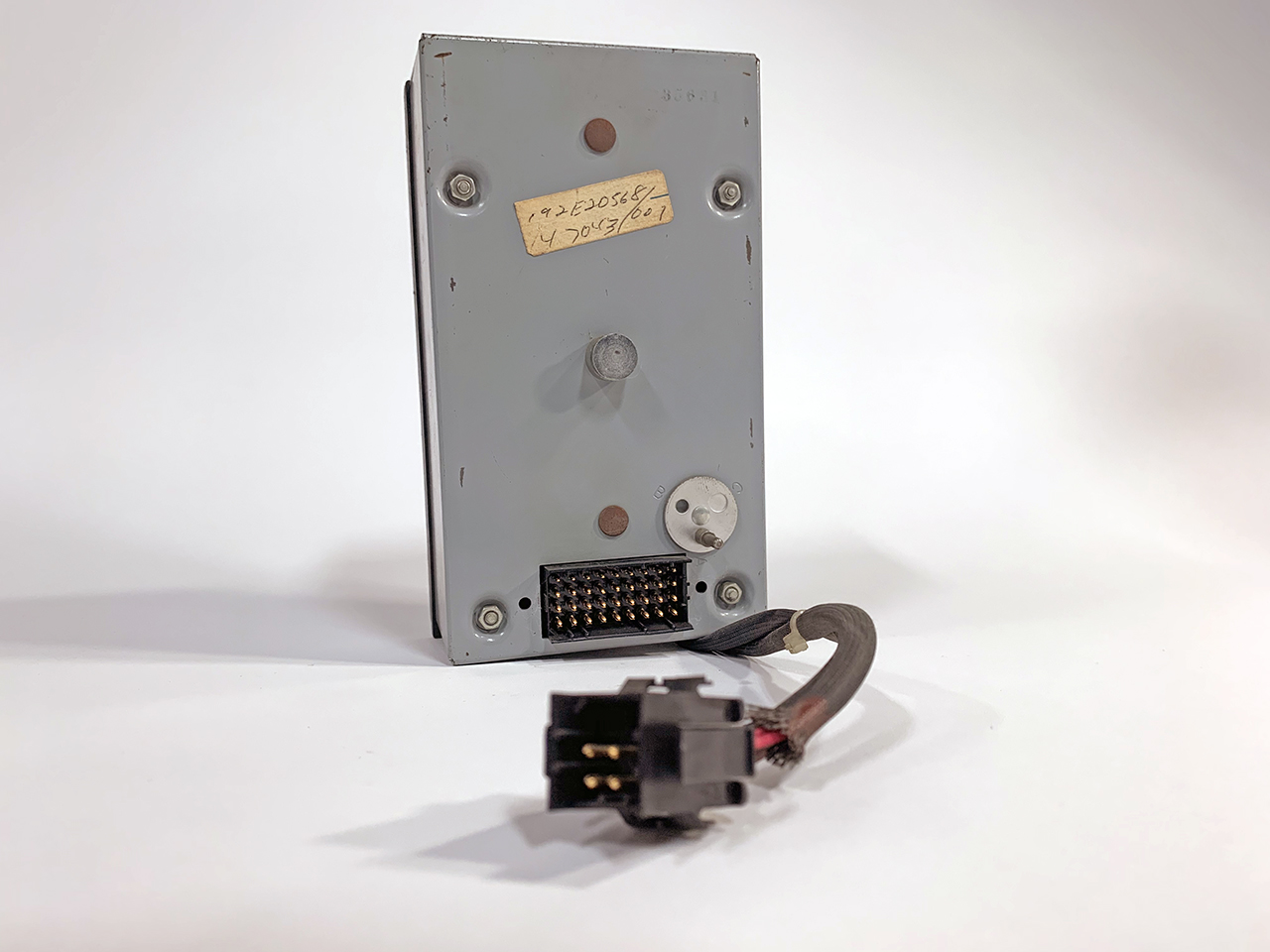 TA9VT20SA2