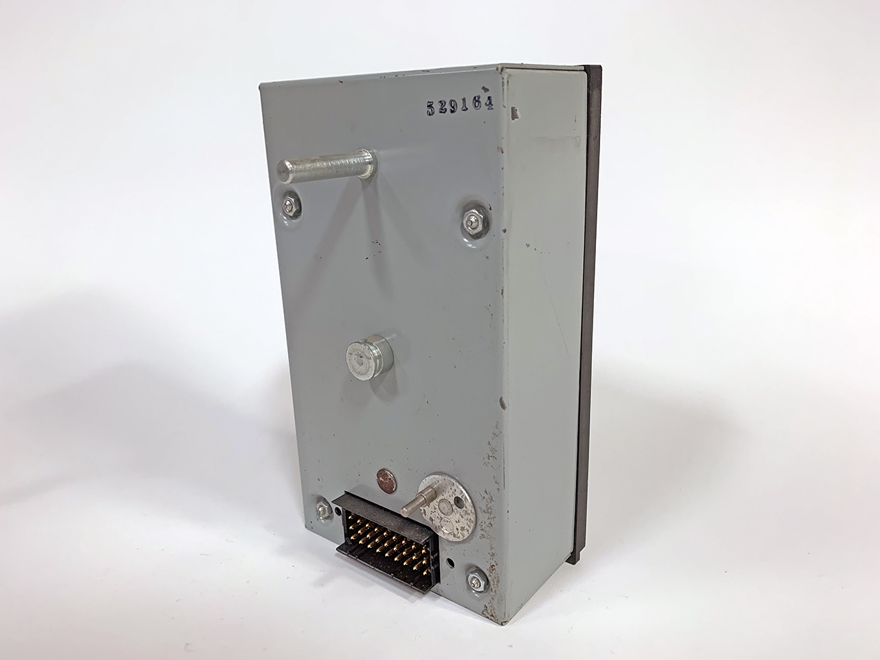 TA9VT32MLA1